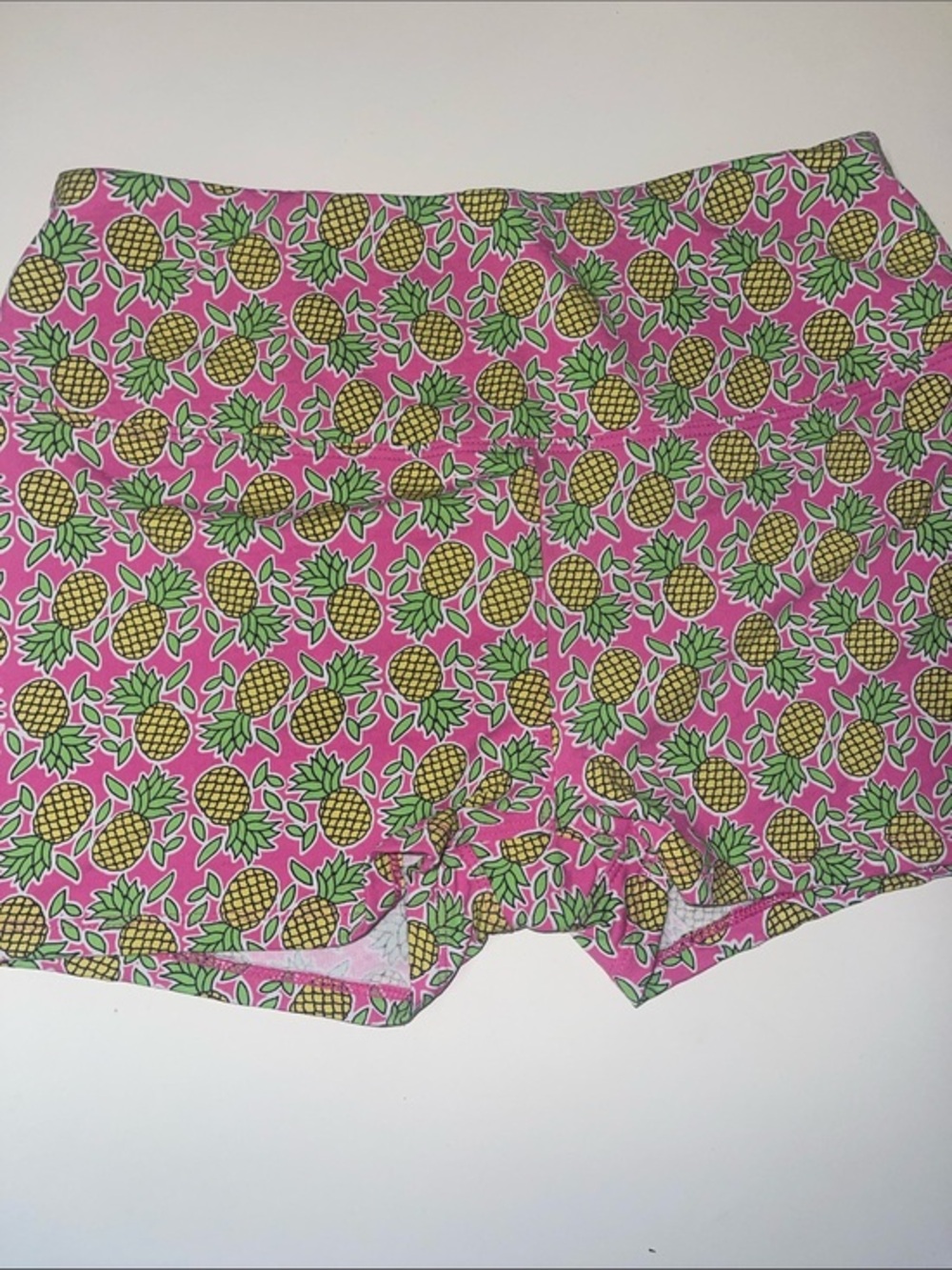 Ibkul pineapple shorts size XS